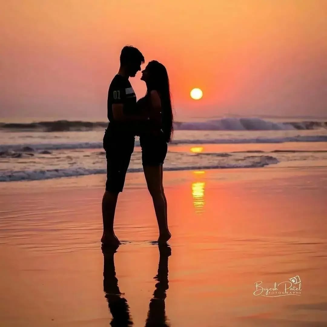 Maldives Couple Photos